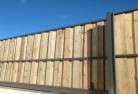 Jugionglap-and-cap-timber-fencing-1.jpg; ?>